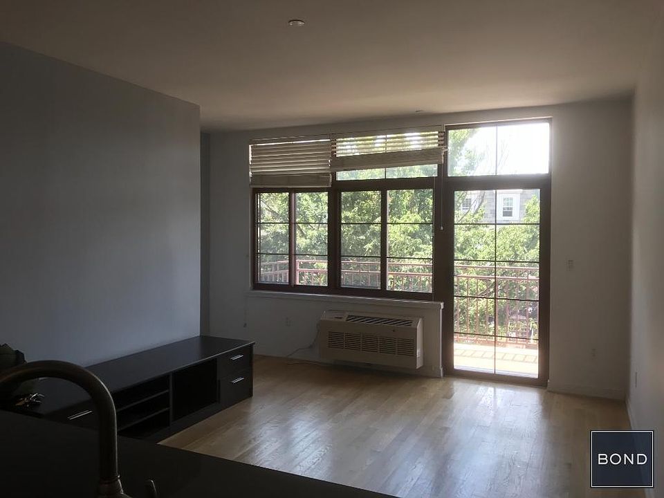 1st image of 2311 21st Ave APT 2K