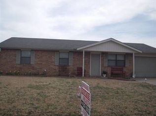 110 Lewis St, Perkins, OK 74059