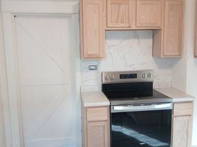 1118 S Poplar St, Casper, WY