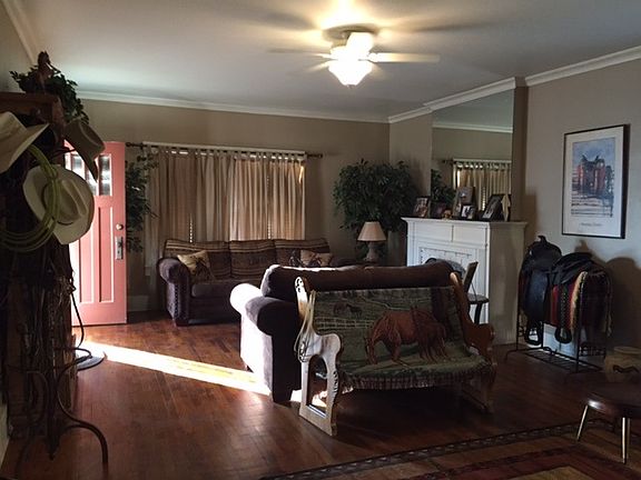 4th image of 426 Houser Dr