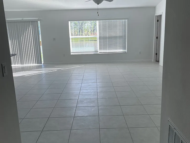 1309 Tahitian Sunrise Dr — Photo 4