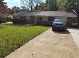 2403 Crestview Dr SE, Decatur, AL 35601