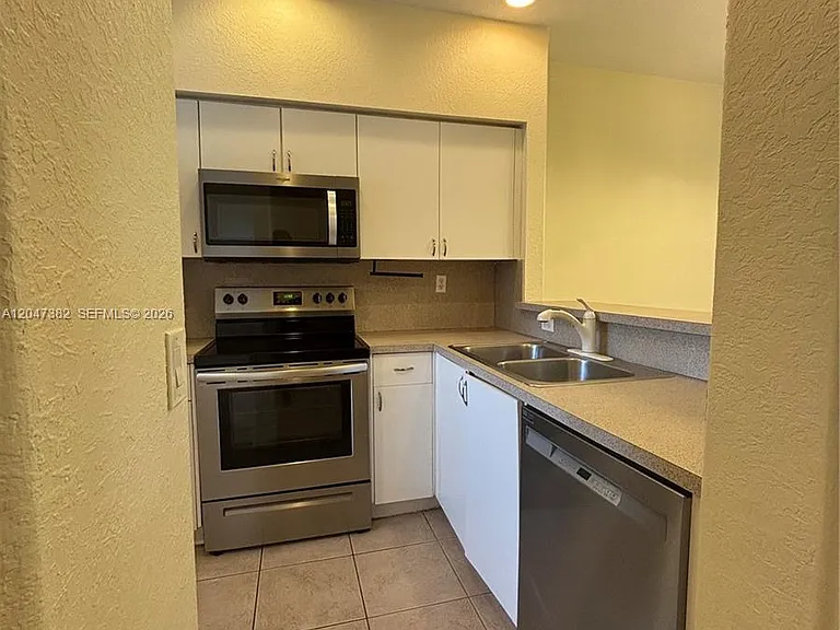2549 SW 83rd Ter #105 — Photo 12