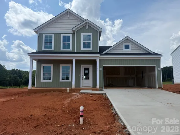 4013 Juno Dr, Charlotte, NC 28215
