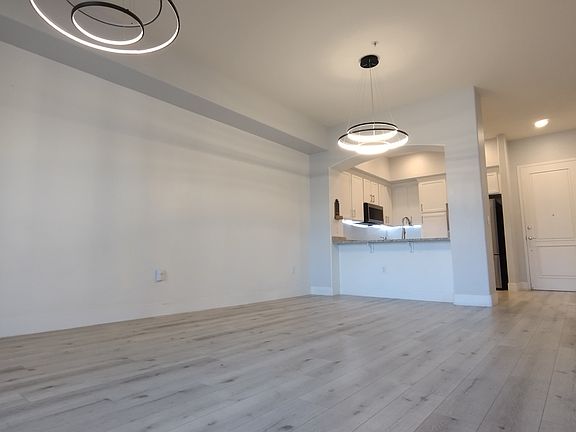5th image of 62 E Serene Ave Unit 337