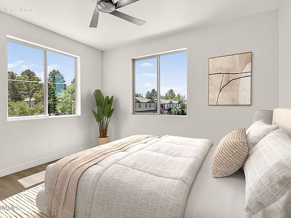 4th image of 310 E Birch Ave #305