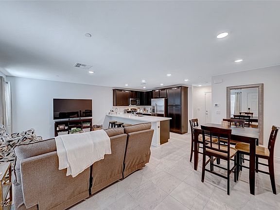 4th image of 10715 Bendmore Ct