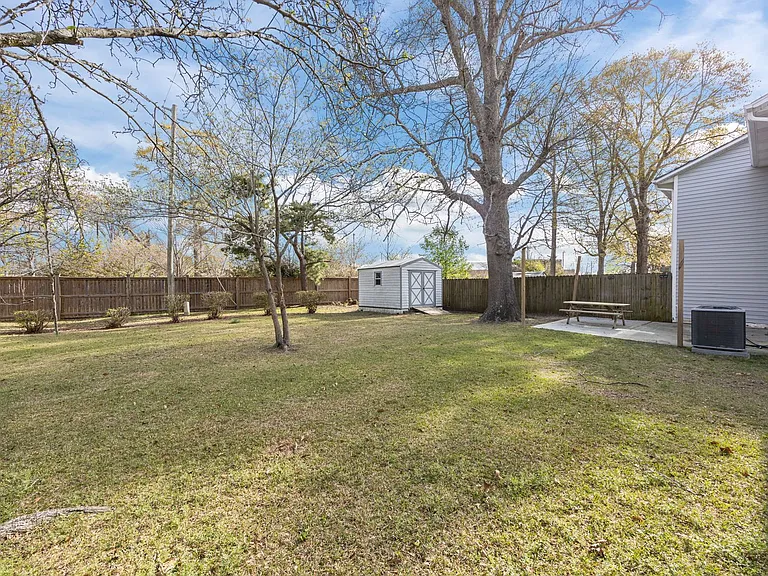 92 A Shoreline Dr — Photo 18