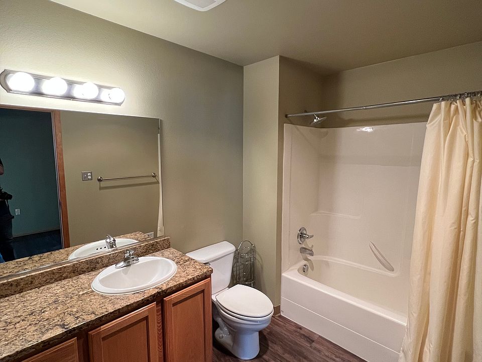 Full bathroom with under counter space