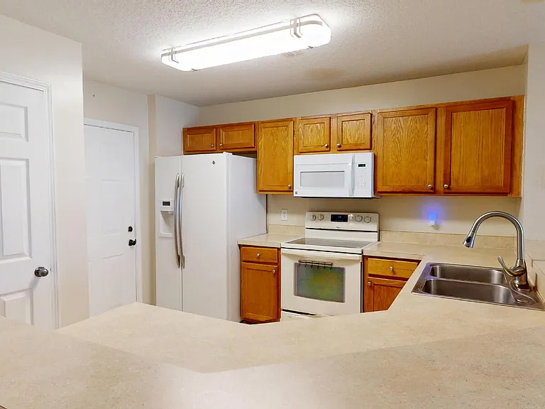 8550 Argyle Business Loop #1404 — Photo 14