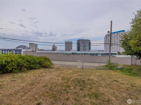 1137 Fawcett Avenue, Tacoma, WA 98402