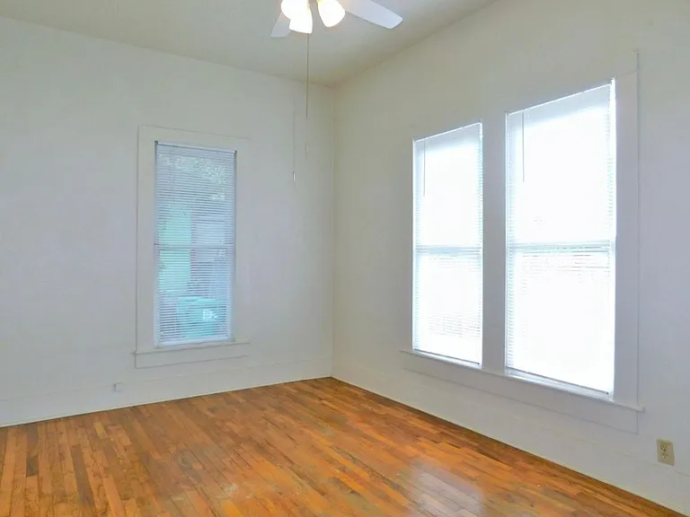 612 Schmitz Ave — Photo 12