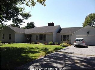 126 Southwest Rd, Waterbury, CT 06708