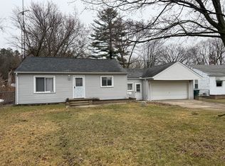 13004 Farr Dr, Clio, MI 48420