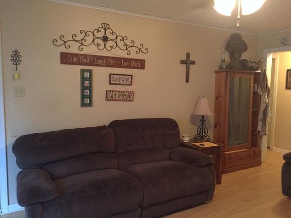 2nd image of 711 W Cora St