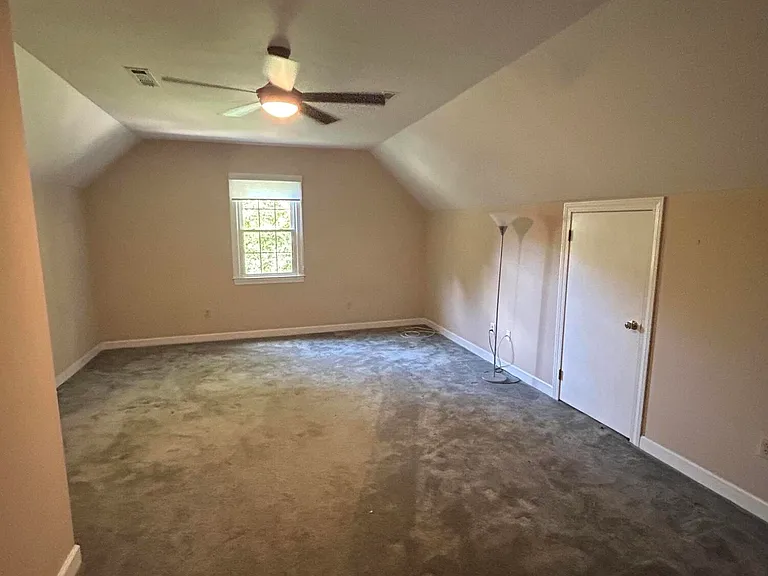 1136 Audubon Pl — Photo 17