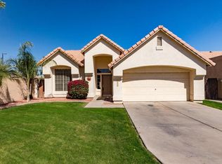 2080 W Boulder Ct, Chandler, AZ 85248