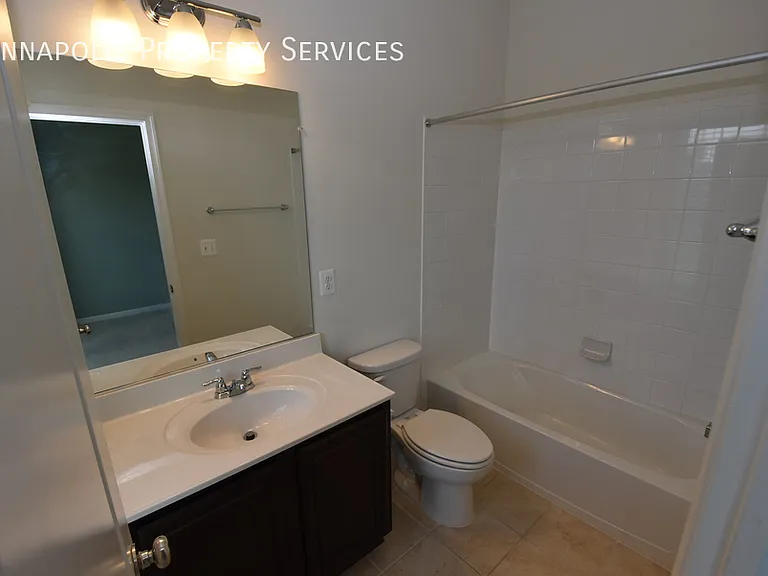 2818 Etley Ct — Photo 38