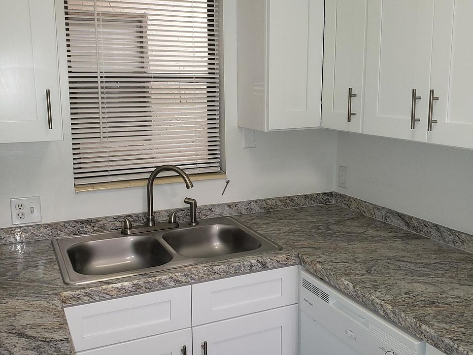 1st image of 2790 Saint Johns Ave #A