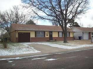 803 Eastridge Ave, Goodland, KS 67735