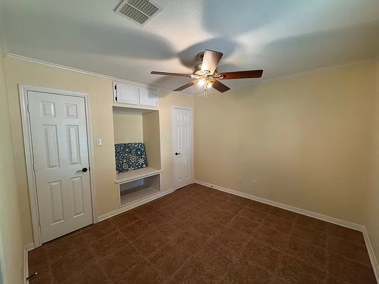 4112 Evergreen Cir — Photo 9