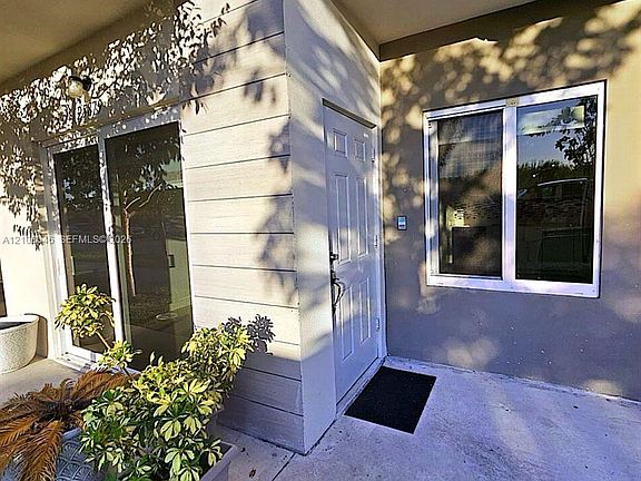 2nd image of 25879 SW 145th Ave #25879