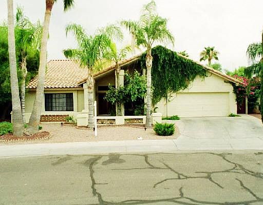 1st image of 11137 W PRIMROSE Place