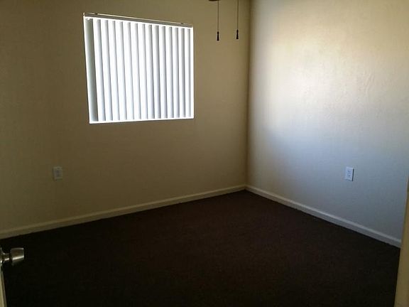 5th image of 201 W Buena Vista St APT A