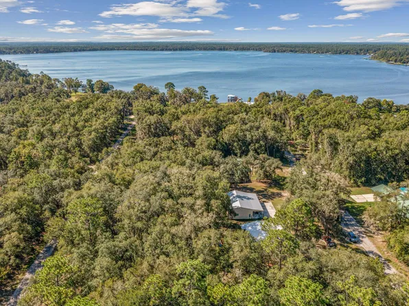 568 W Hillsborough Ave, Florahome, FL 32140