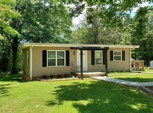 2155 14th Ave SW, Hickory, NC 28602