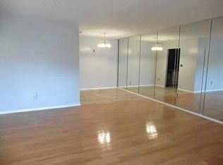50 Broadlawn Park #410, Chestnut Hill, MA 02467