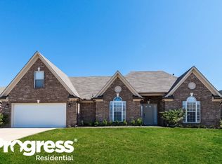 8348 Blue Ridge Dr, Southaven, MS 38672