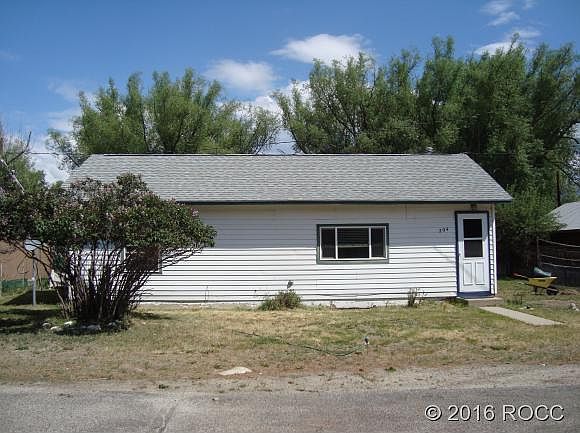 1st image of 204 Essex St