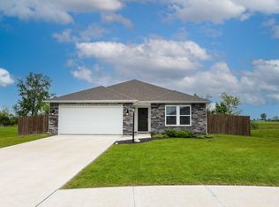 4855 Carson Ct, Woodburn, IN 46797