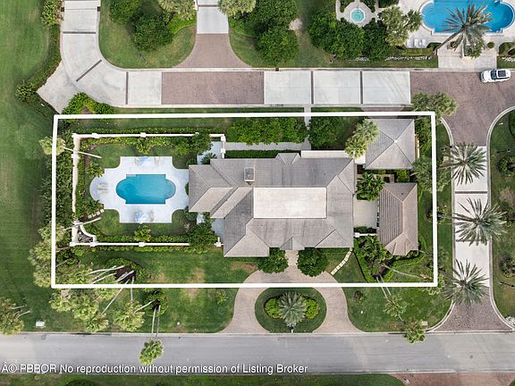 4th image of 1070 Beach Rd