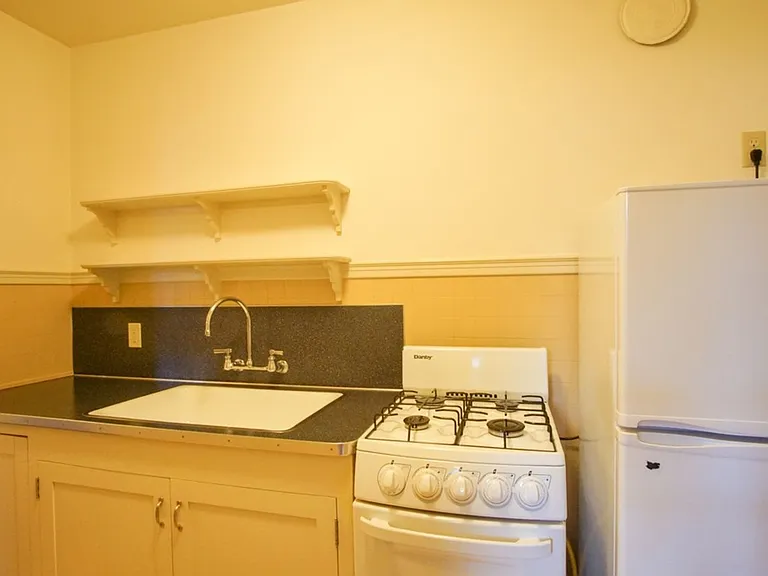 1230 NW 21st Ave #101 — Photo 12