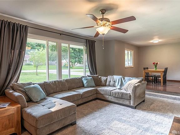 4th image of 2428 Periwinkle Dr