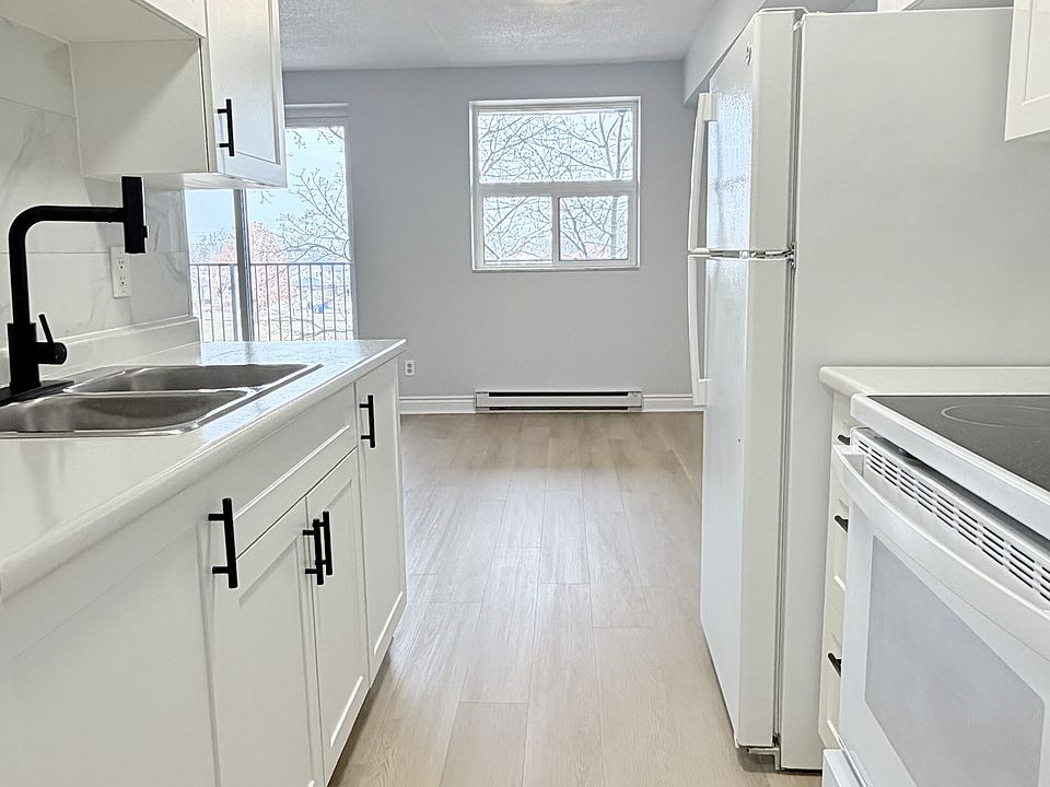 1st image of 1071 McDougall St #402