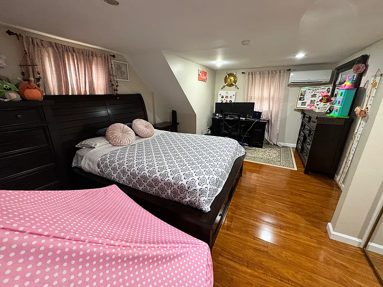 Arlene Dr — Photo 17