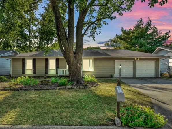 517 Arizona St, Lawrence, KS 66049