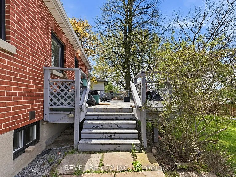 990 Harmony Rd N #MAIN — Photo 22