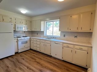 (Undisclosed Address), Yonkers, NY 10704