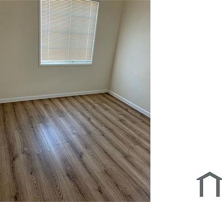 1st image of 1219 W Avenue H15