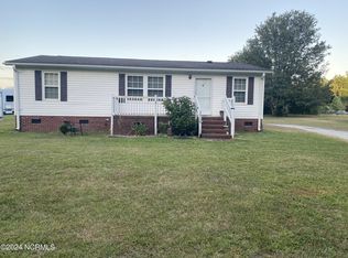 1510 Antioch Rd, New Bern, NC 28560