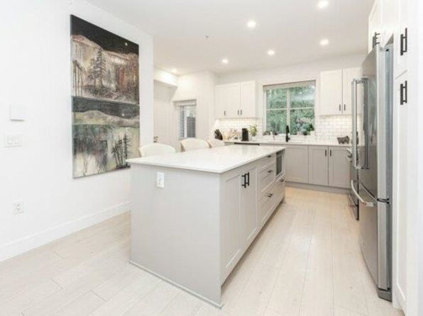 24021 110th Ave #8, Maple Ridge, BC V2W 1Z8