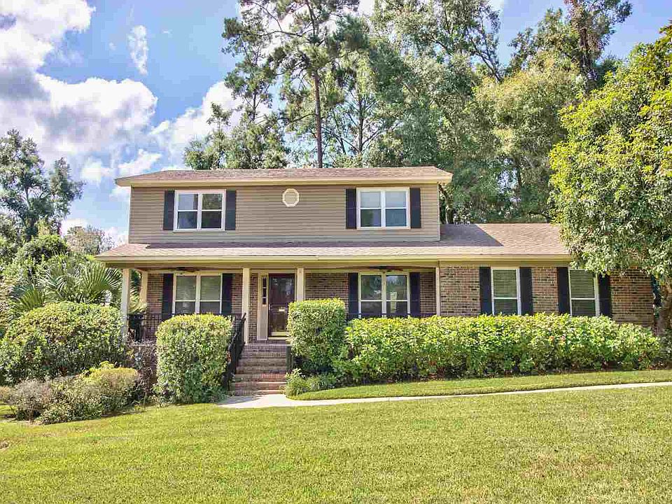 1st image of 3067 Waterford Dr