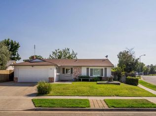 1169 W Alluvial Ave, Fresno, CA 93711