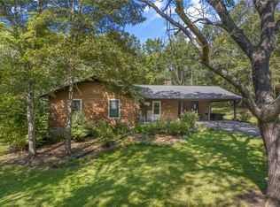 271 Issaqueena Dr, Central, SC 29630