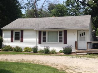 904 W College Ave, Normal, IL 61761