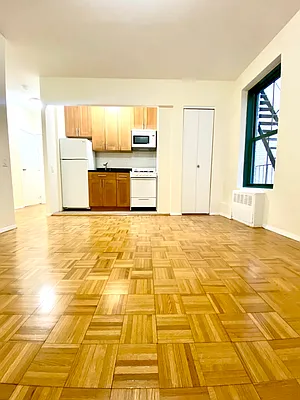 Rented by City & Suburban | media 8